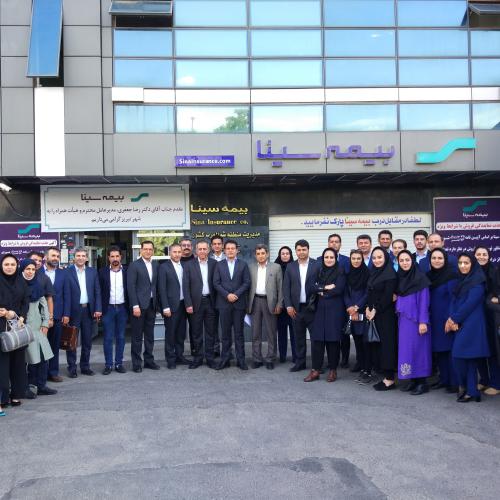 حضور مدیرعامل بیمه سینا در شعبه تبریز 